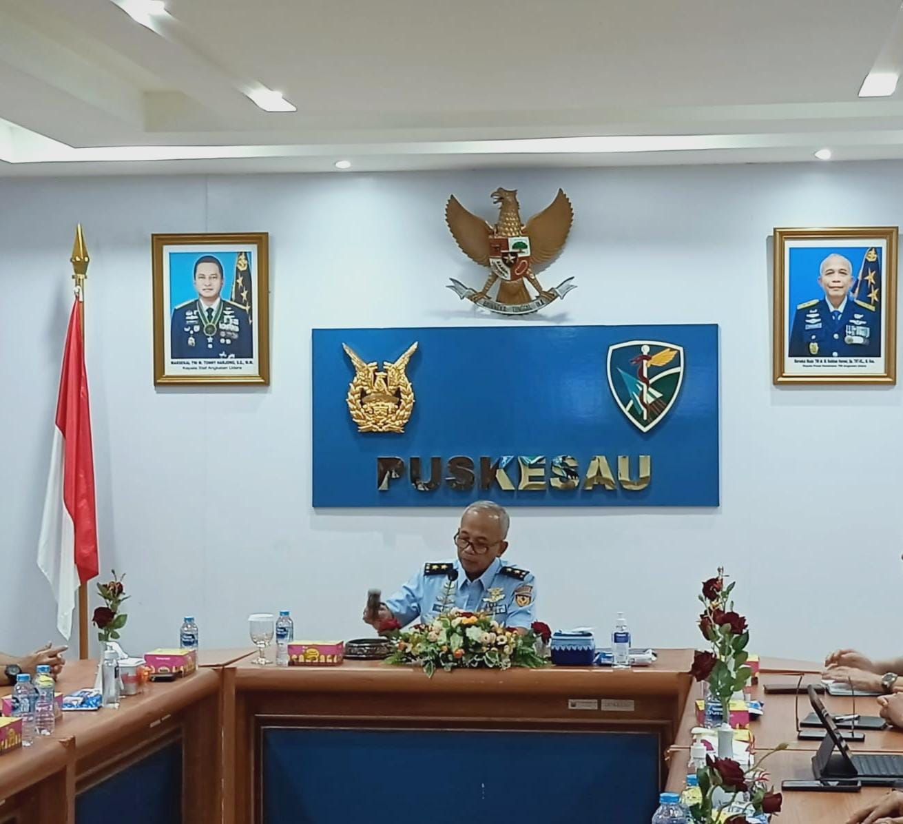 dr. M. Roikhan Harowi, Sp.THT-KL., M.Kes